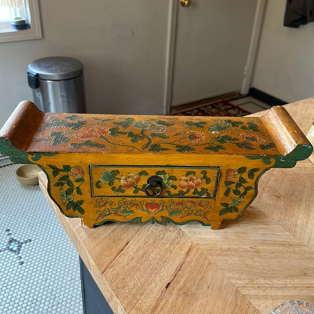 Hand painted Antique Chinese Vantity Drawer Piece
